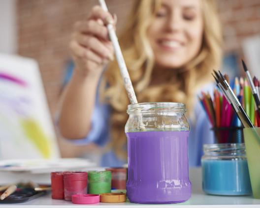 woman painting therapy for regaining control